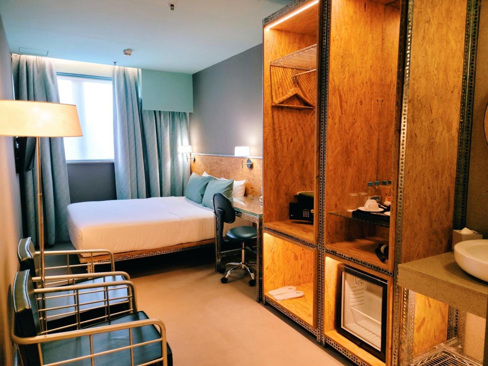 Hotel Ind 4*